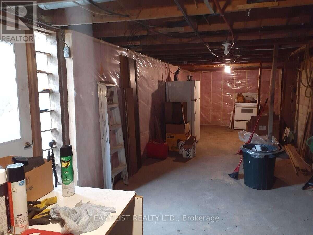 35 Kaladar Street Property Photo 49