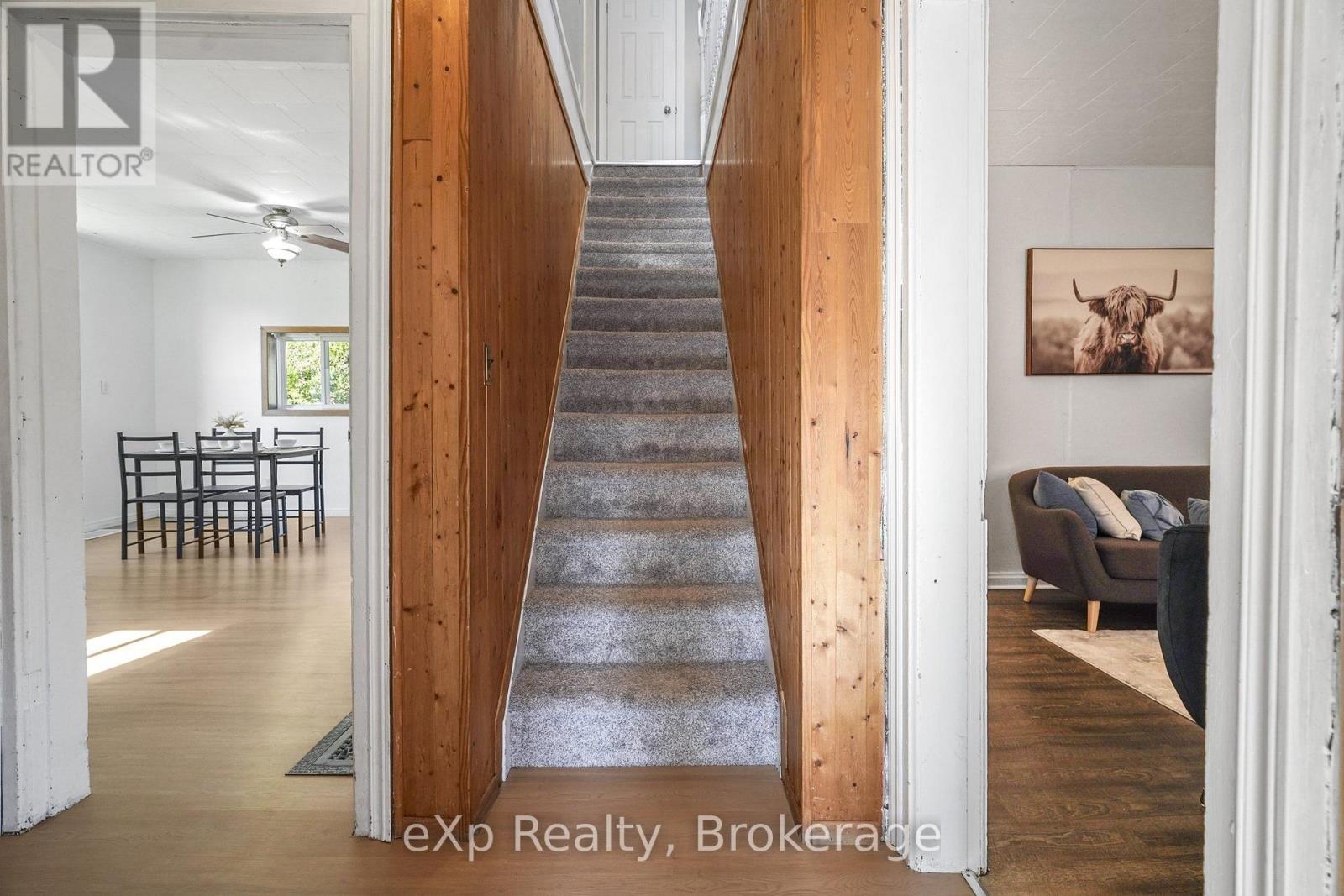 44 Schade Street Property Photo 8