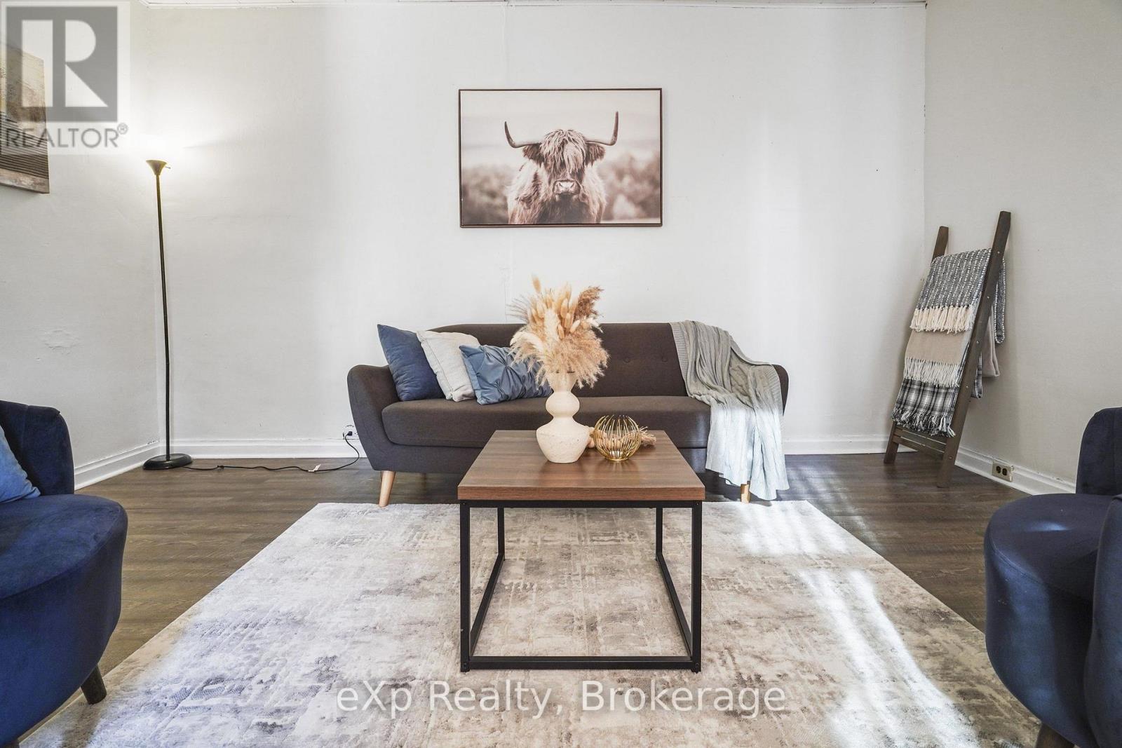 44 Schade Street Property Photo 10