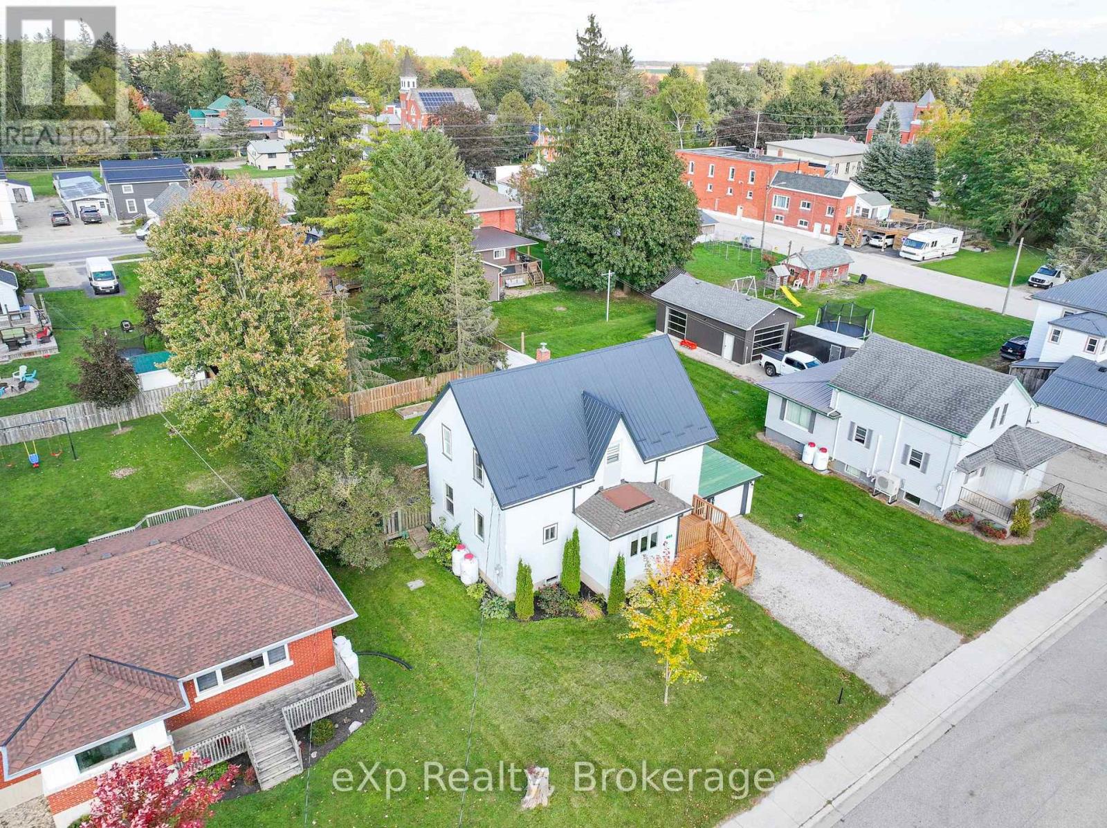 44 Schade Street Property Photo 41
