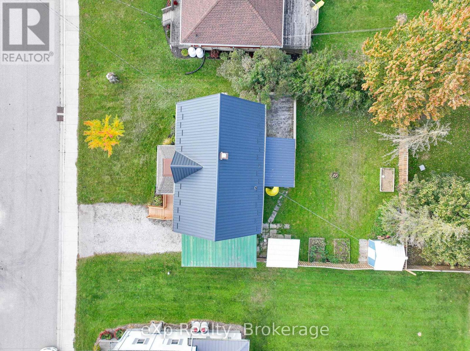 44 Schade Street Property Photo 45