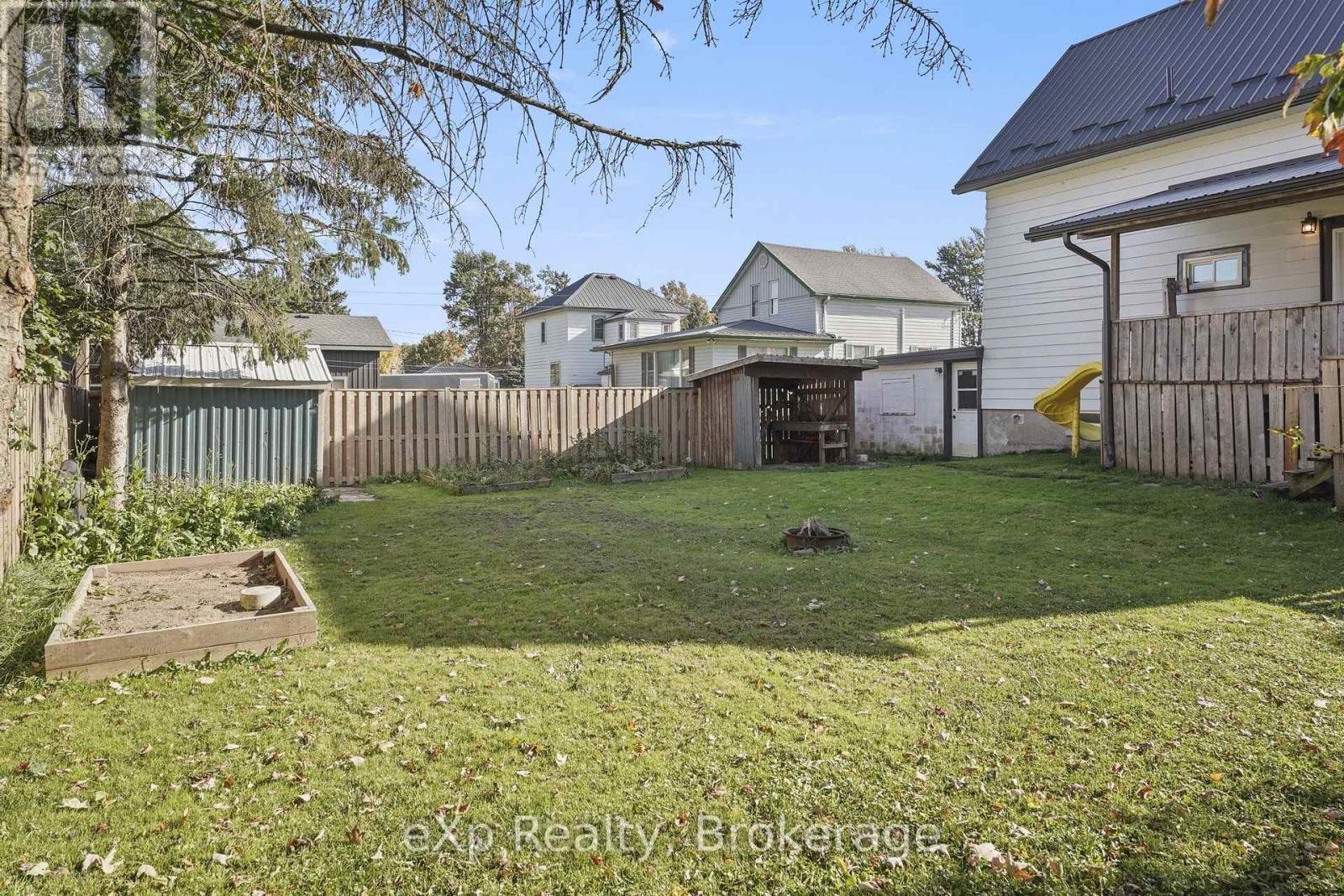 44 Schade Street Property Photo 49