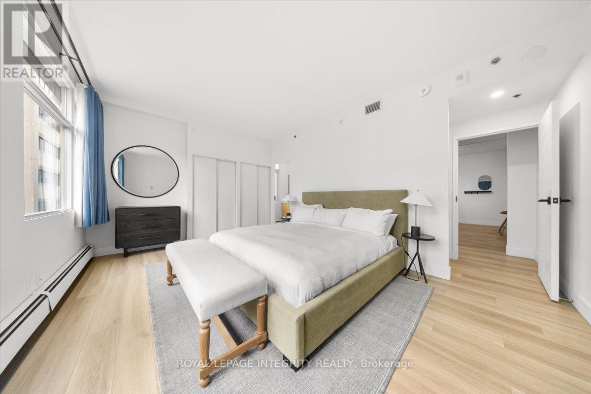 1204 - 161 Laurier Avenue W Property Photo 10