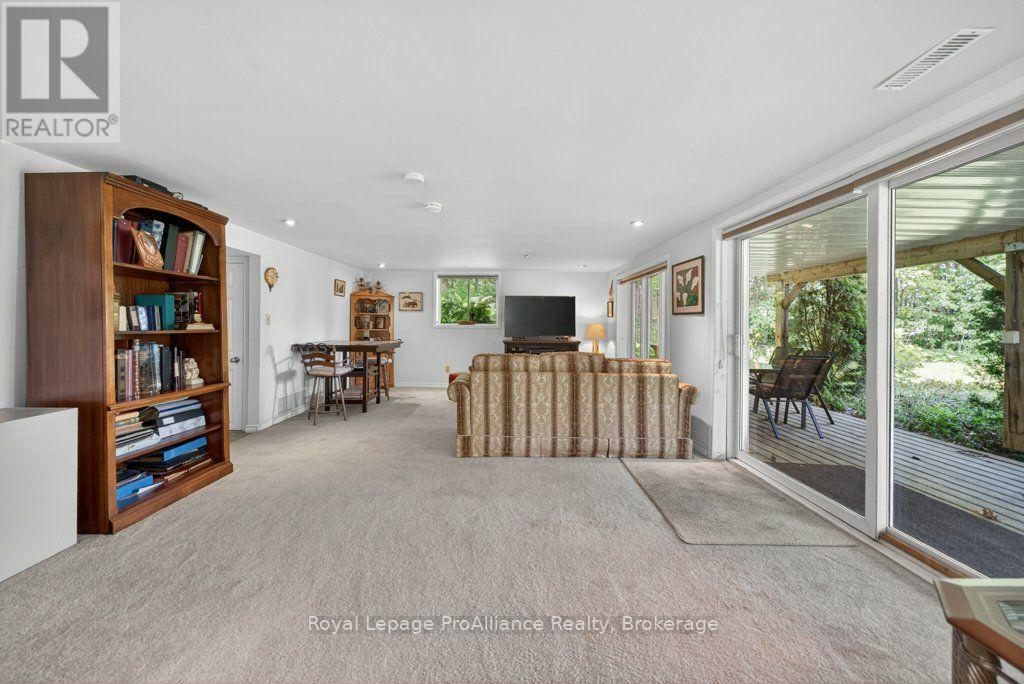 1401 Whites Road Property Photo 33