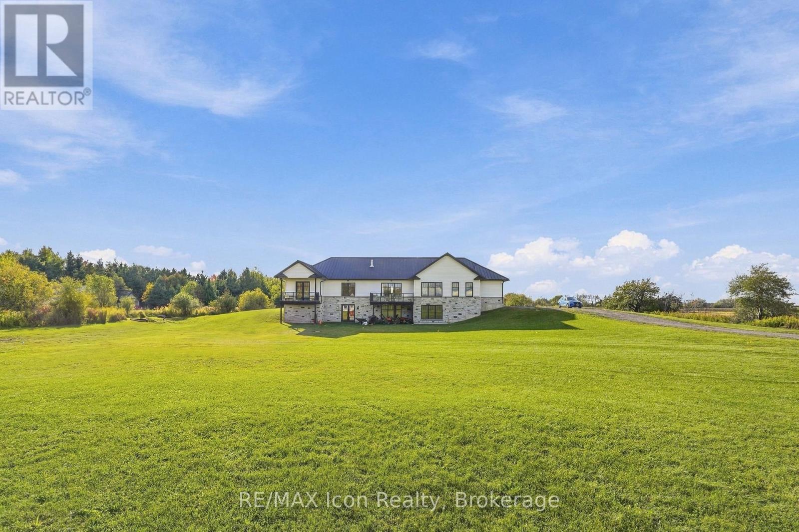 373227 6th Line Property Photo 42