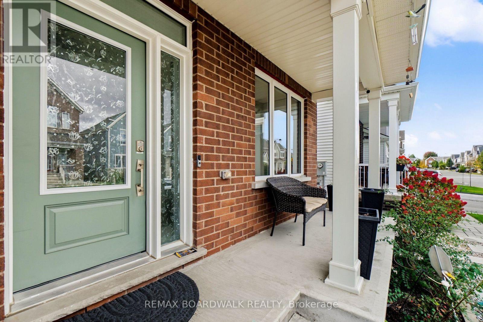 1008 Carden Lane Property Photo 4