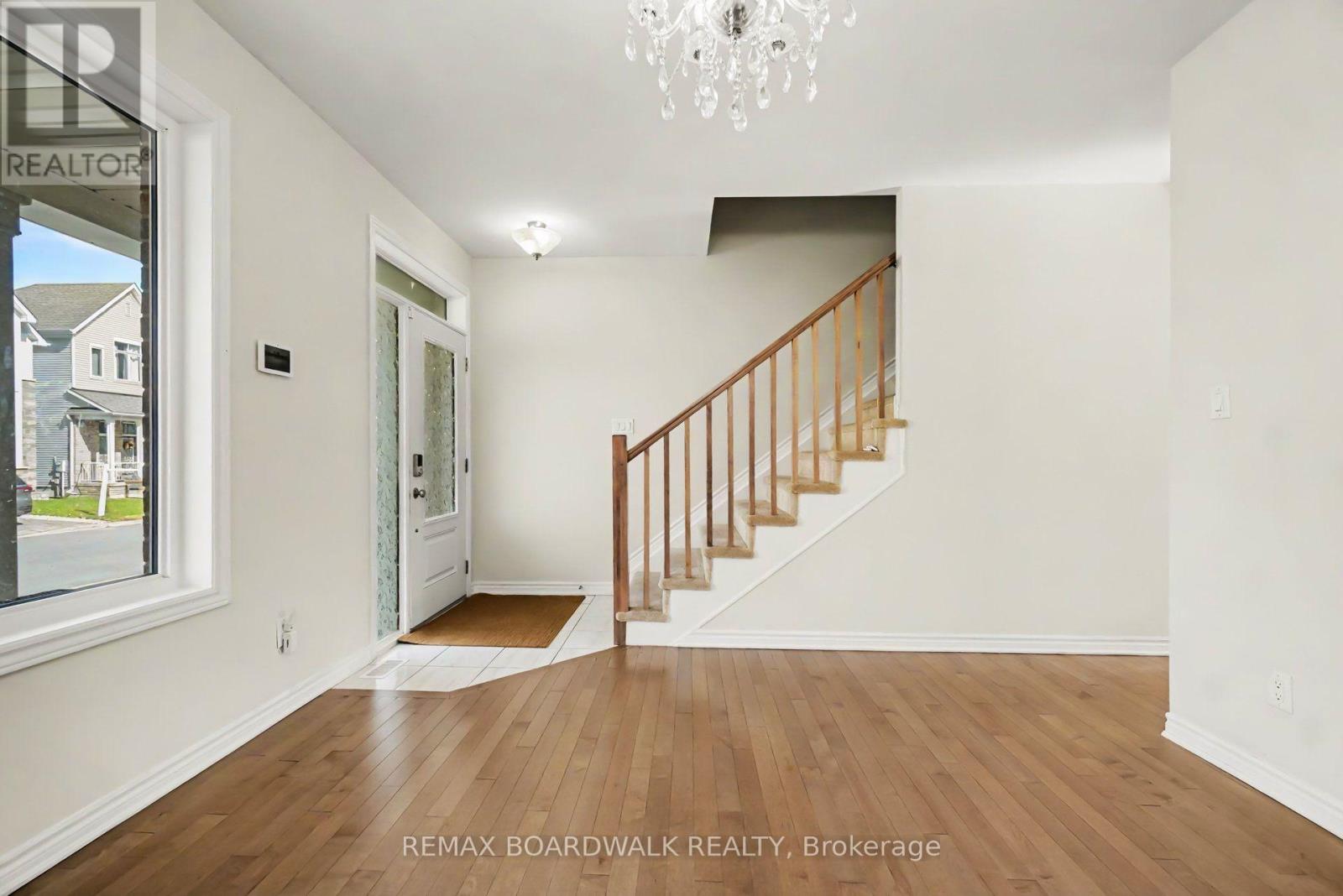 1008 Carden Lane Property Photo 6