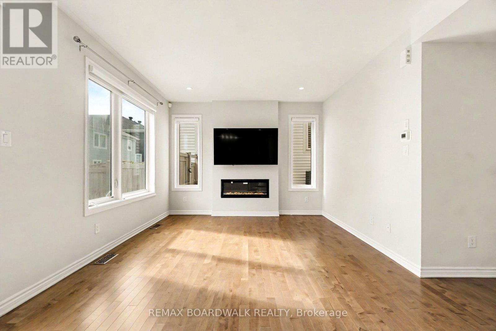 1008 Carden Lane Property Photo 13