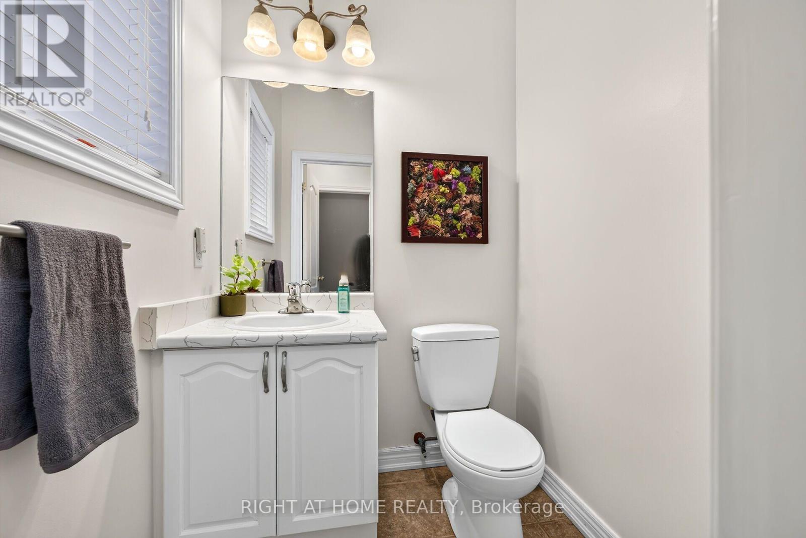 54 Vinifera Drive Property Photo 28
