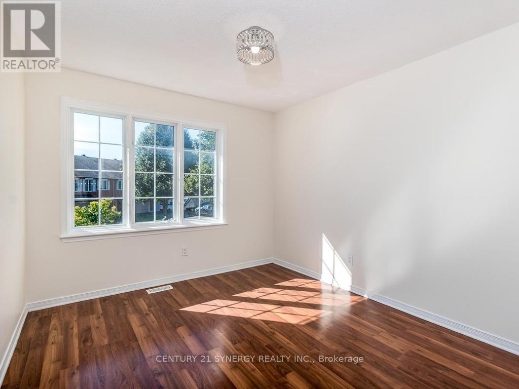 128 Macassa Circle Property Photo 26