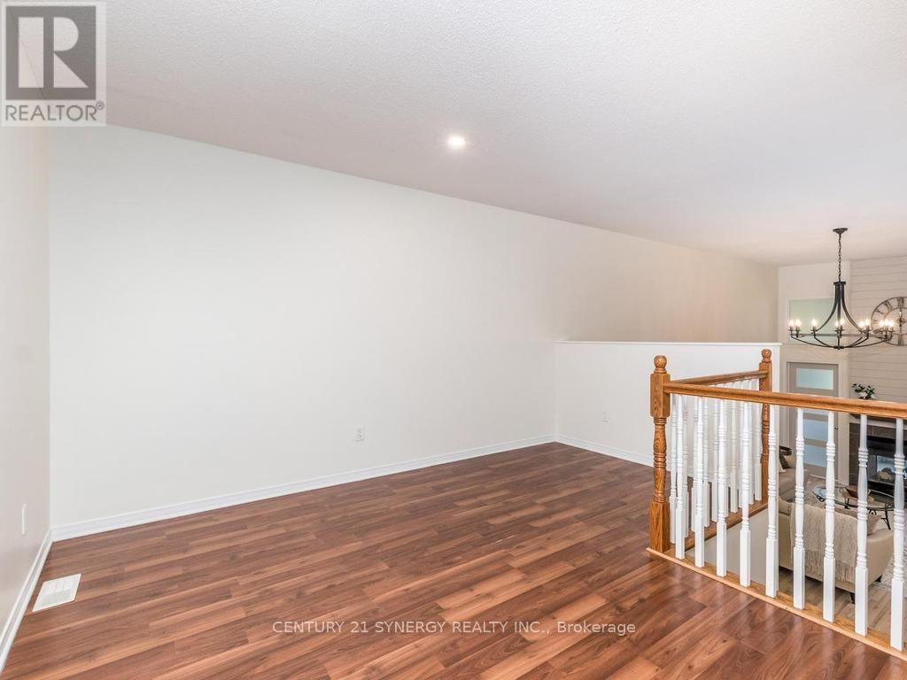 128 Macassa Circle Property Photo 28