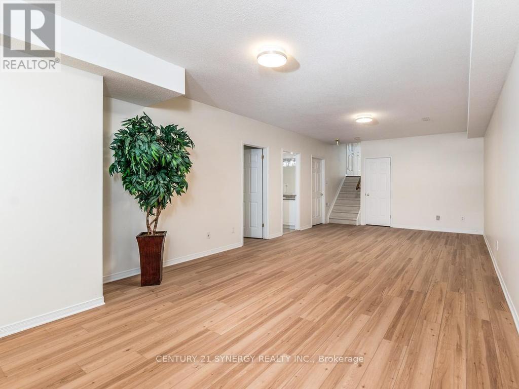 128 Macassa Circle Property Photo 36