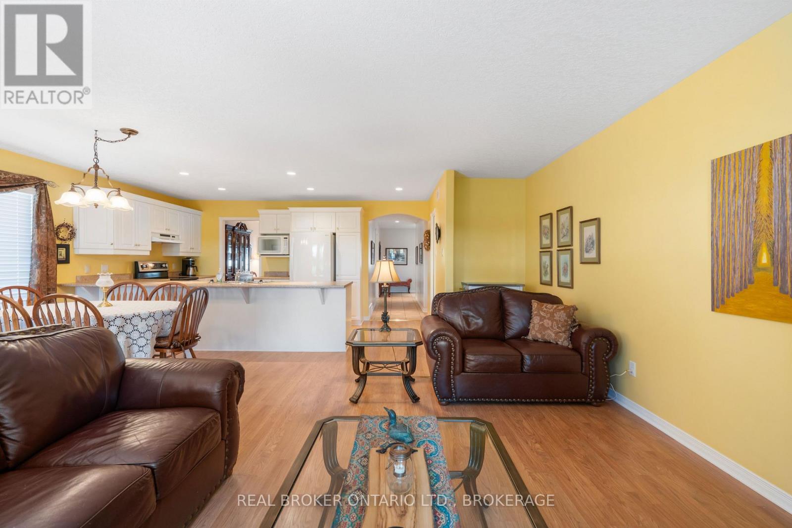 508 Jo Anne Crescent Property Photo 21