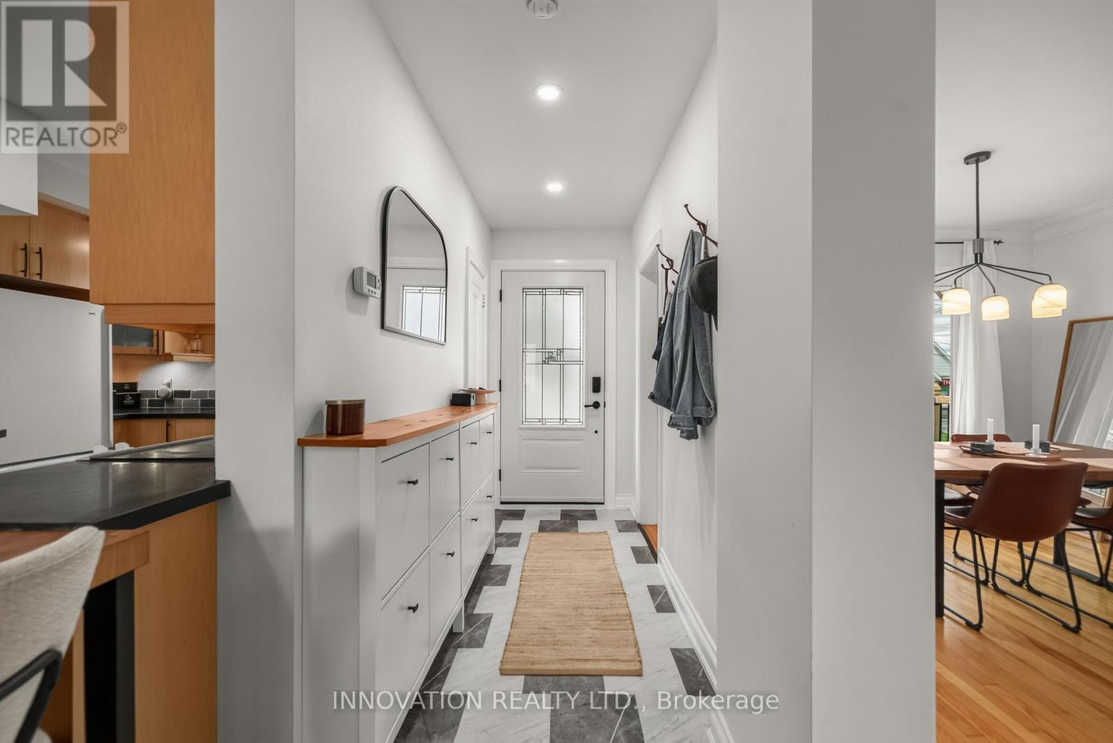 403 Athlone Avenue Property Photo 4