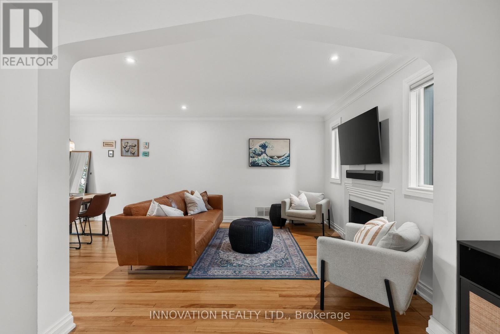 403 Athlone Avenue Property Photo 6
