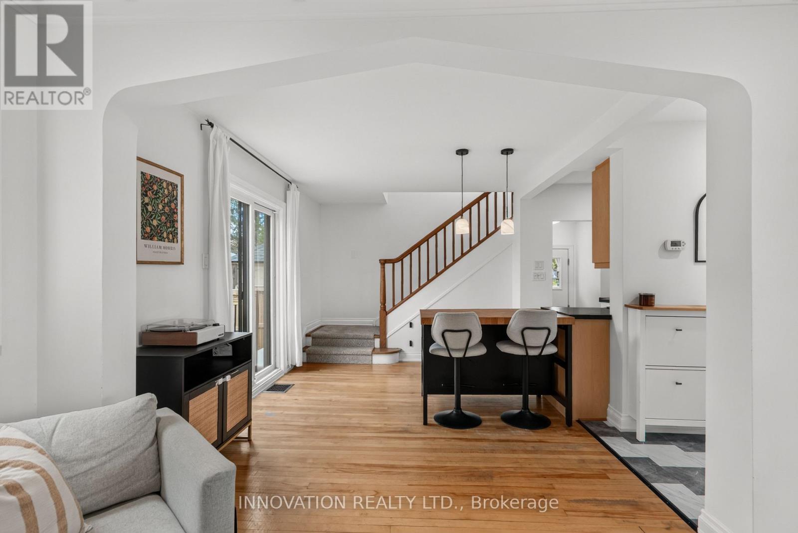403 Athlone Avenue Property Photo 14