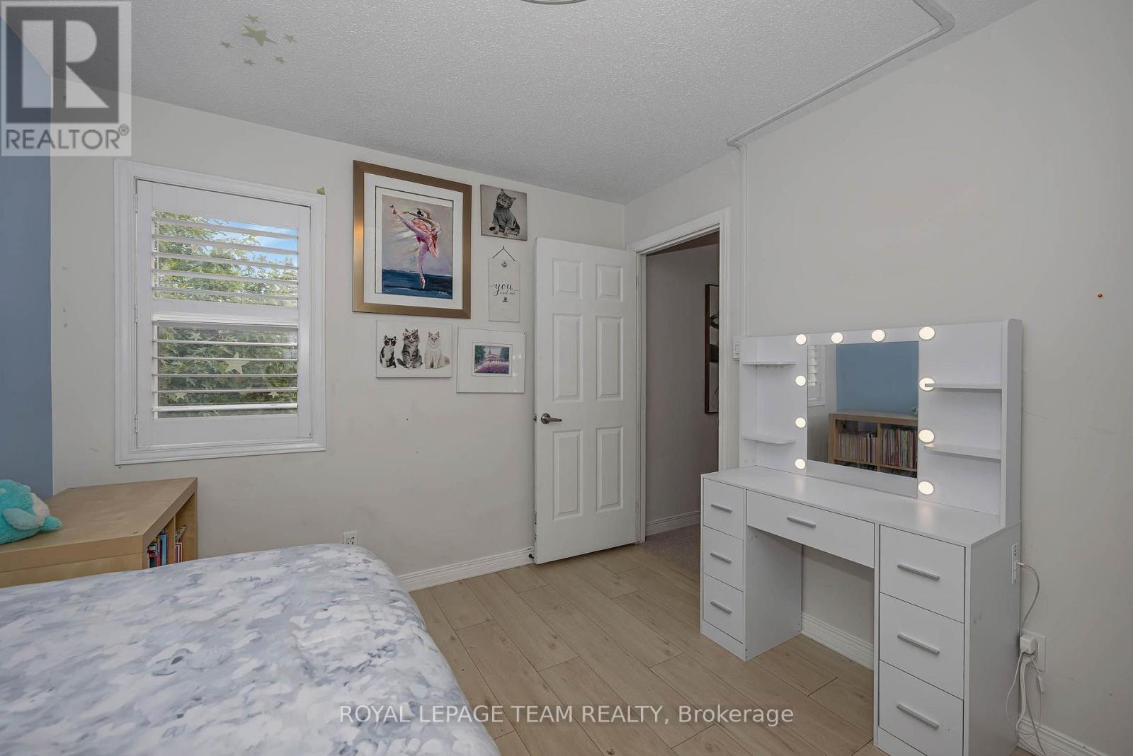 9 - 583 Tweedsmuir Avenue Property Photo 25