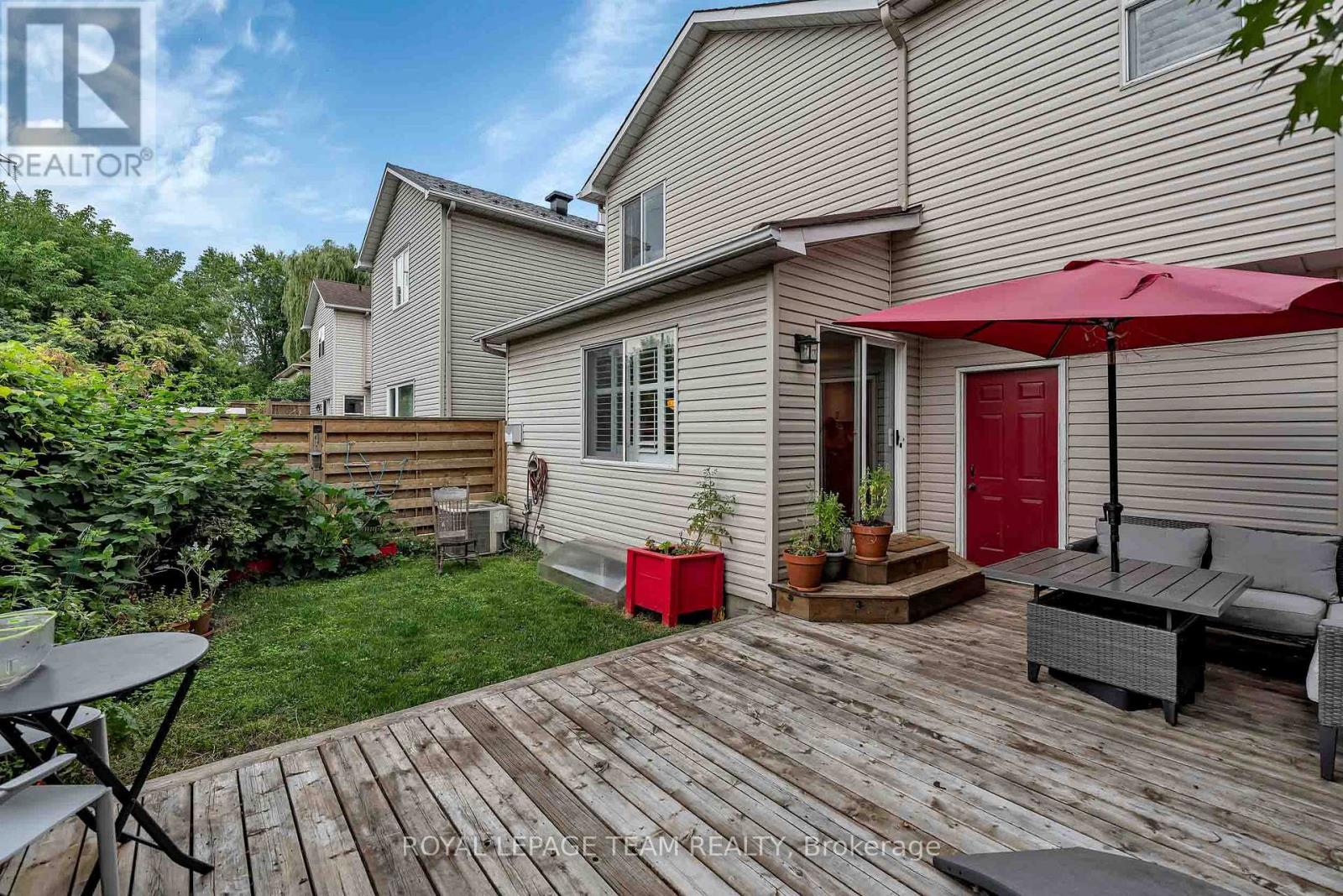 9 - 583 Tweedsmuir Avenue Property Photo 42