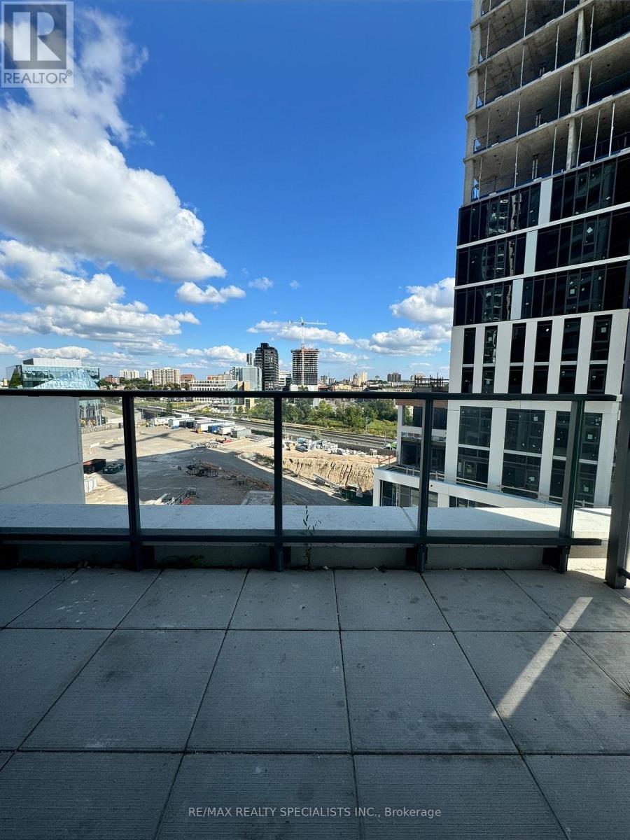 405 - 15 Wellington Street Property Photo 5