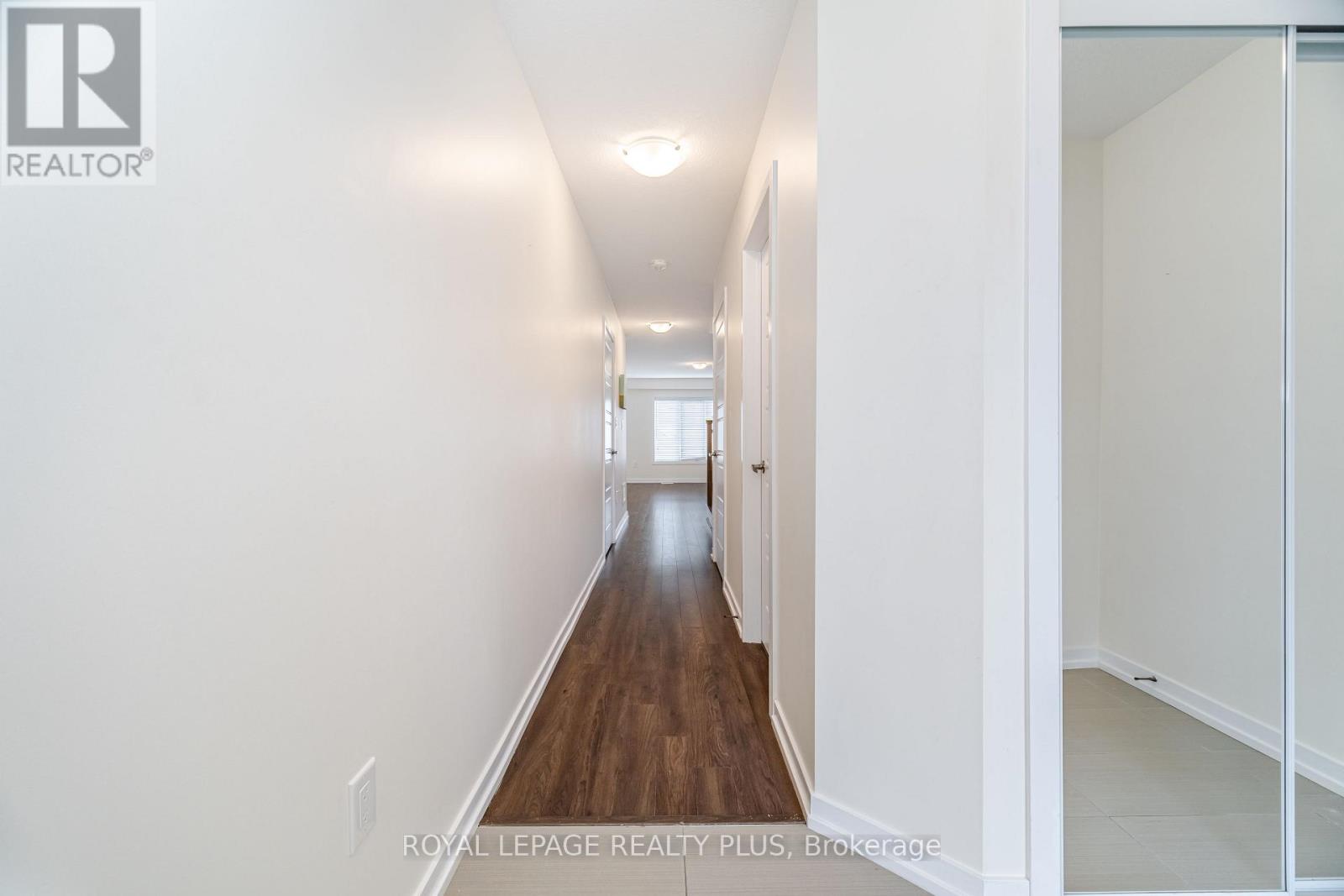 12 Pagebrook Crescent Property Photo 5