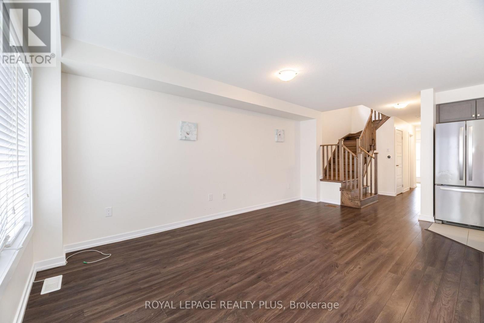 12 Pagebrook Crescent Property Photo 6