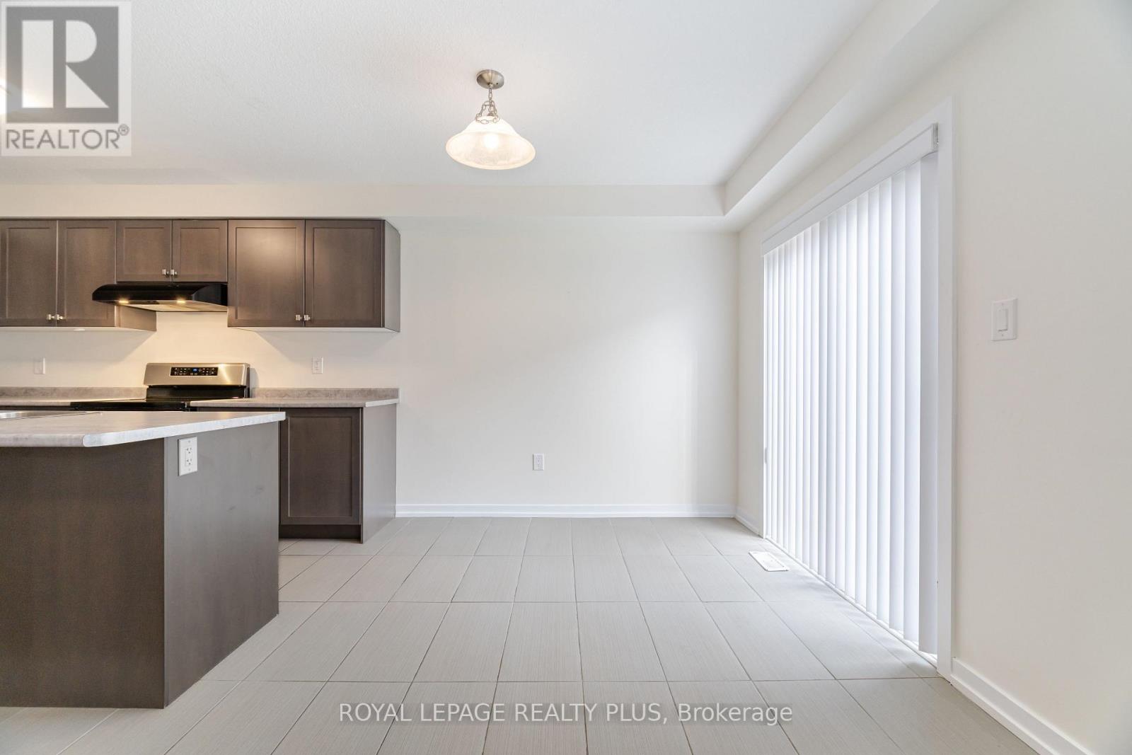 12 Pagebrook Crescent Property Photo 12