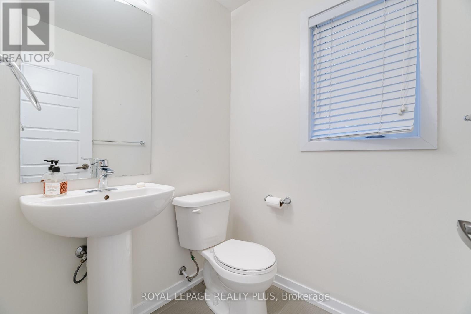 12 Pagebrook Crescent Property Photo 19