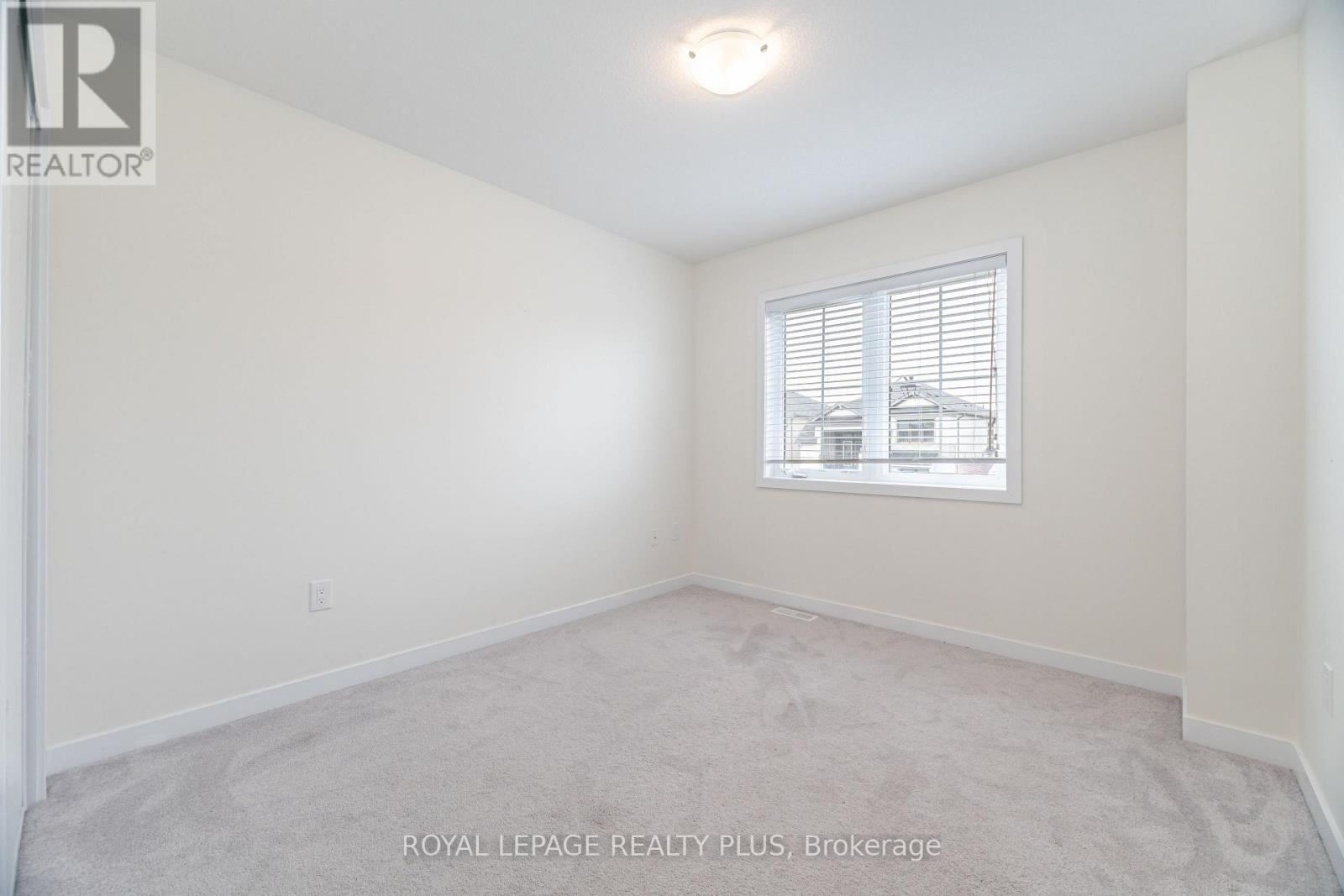 12 Pagebrook Crescent Property Photo 31
