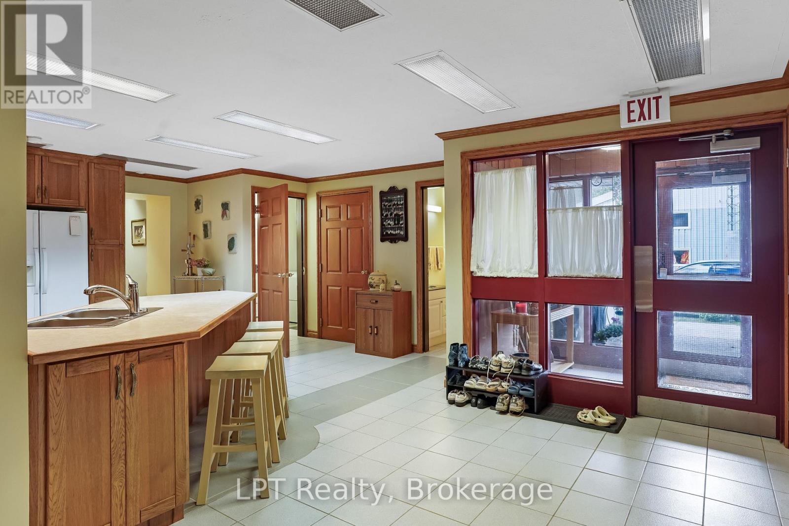 401297 Grey Road 17 Property Photo 5