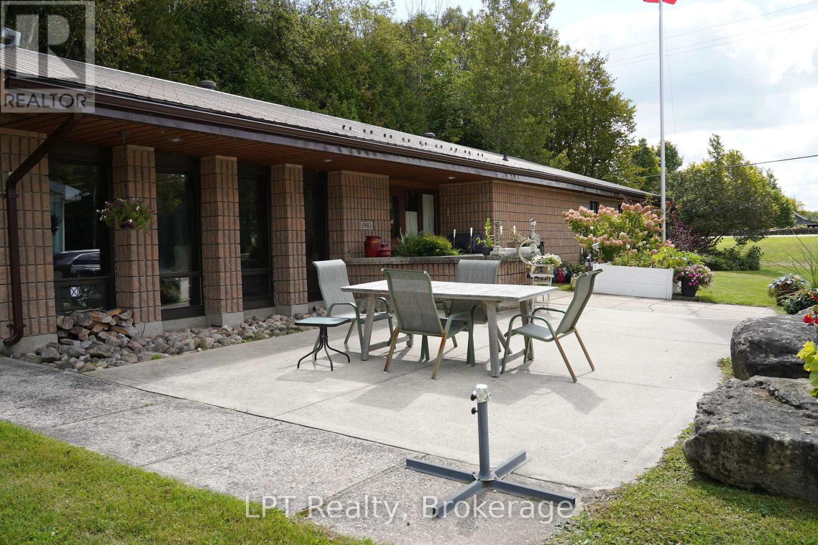 401297 Grey Road 17 Property Photo 37