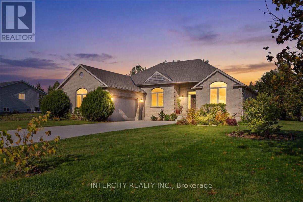 3 Torrance Lane Property Photo 1