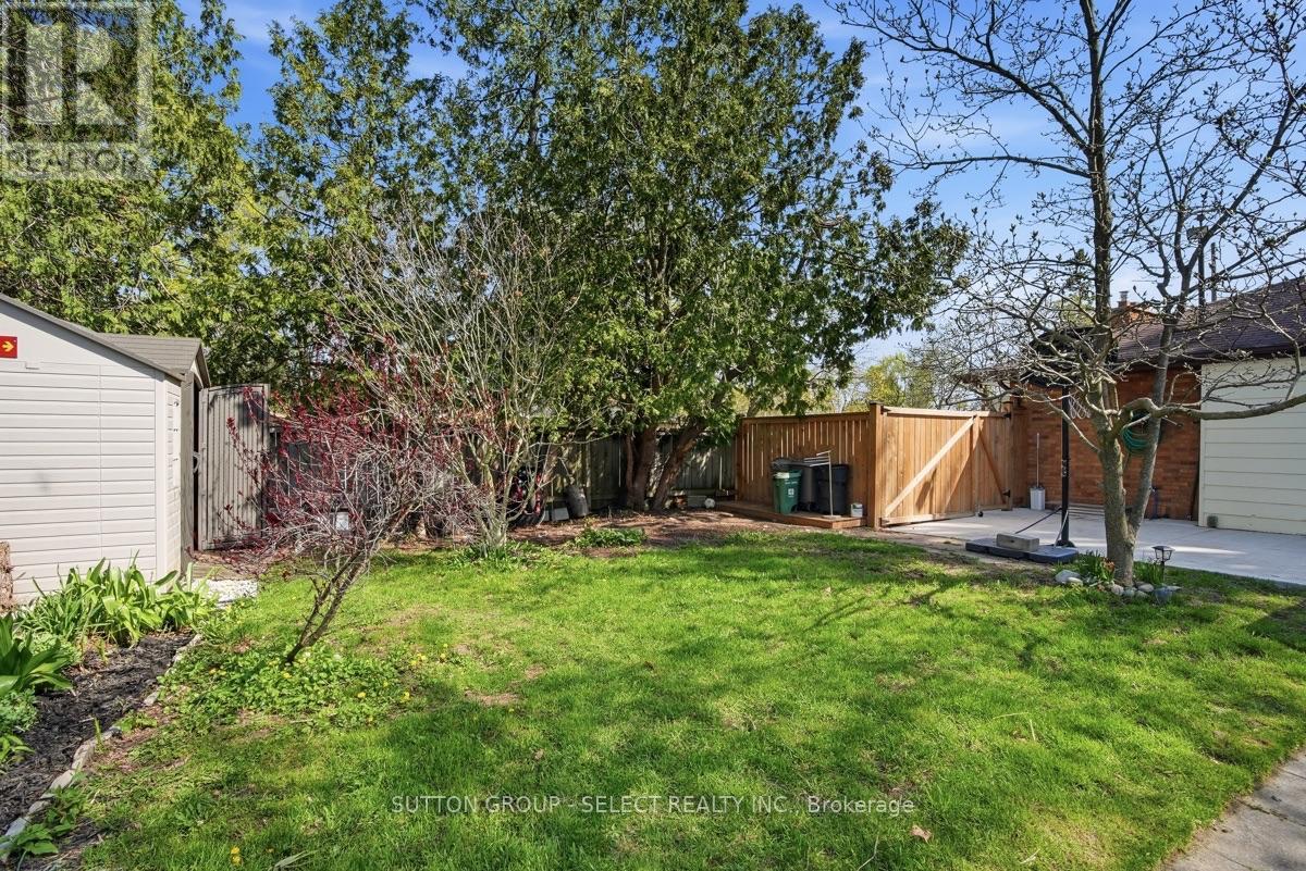 305 Stephen Street Property Photo 36
