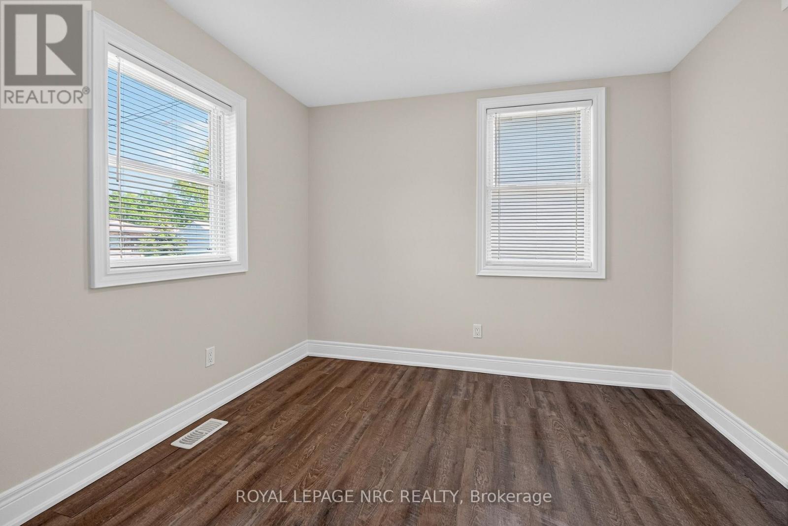 185 Catherine Street Property Photo 15