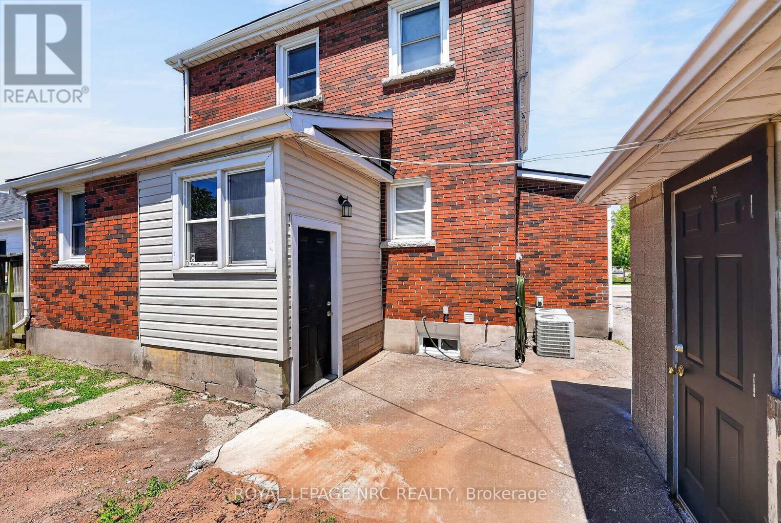 185 Catherine Street Property Photo 22