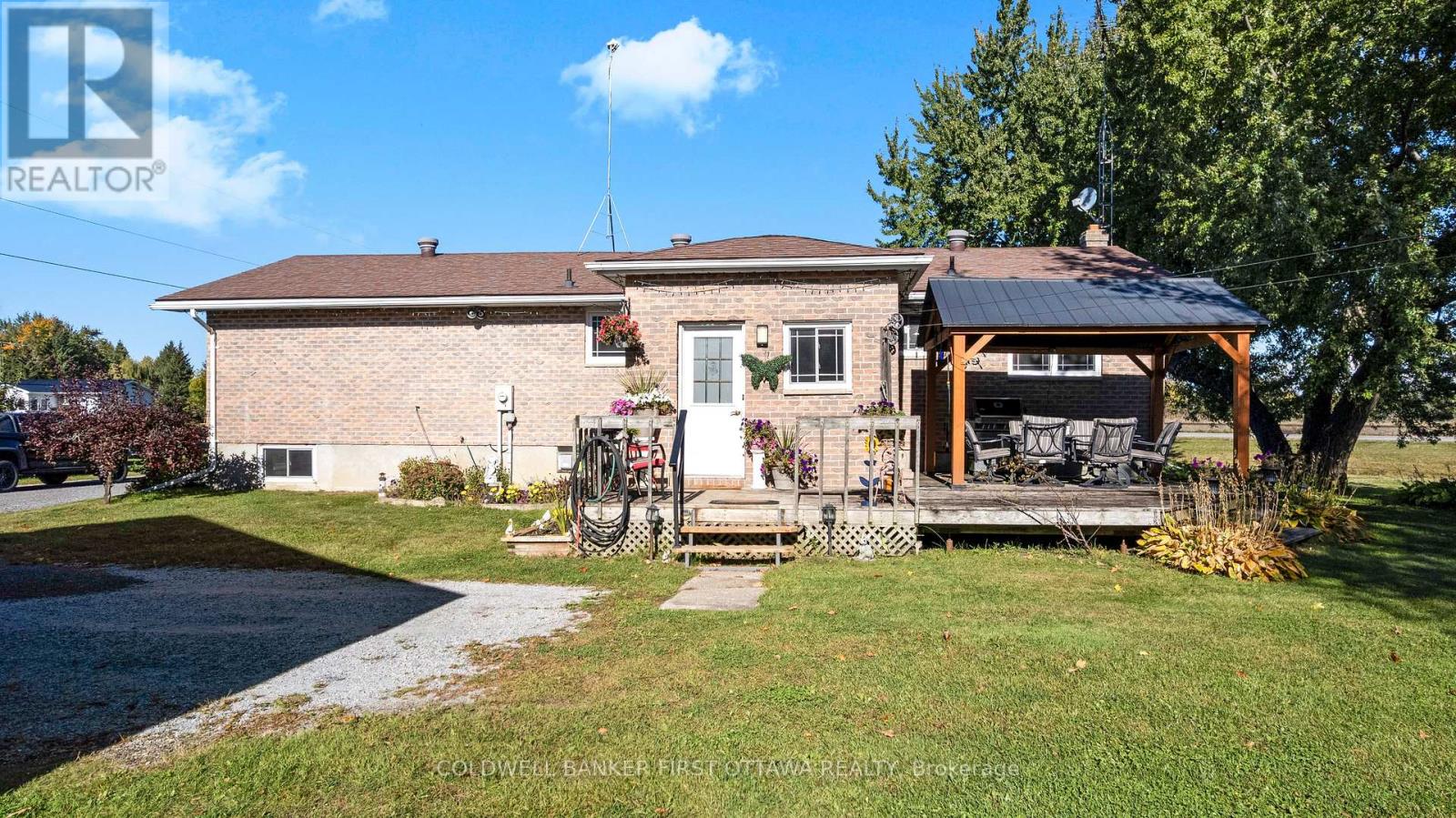 6739 43 Highway Property Photo 34