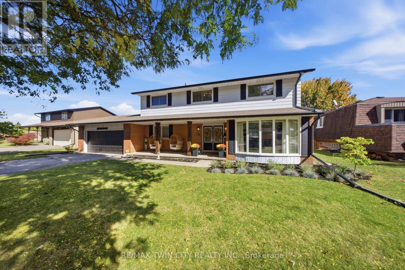 25 CEDARLAND DRIVE Property Photo 1