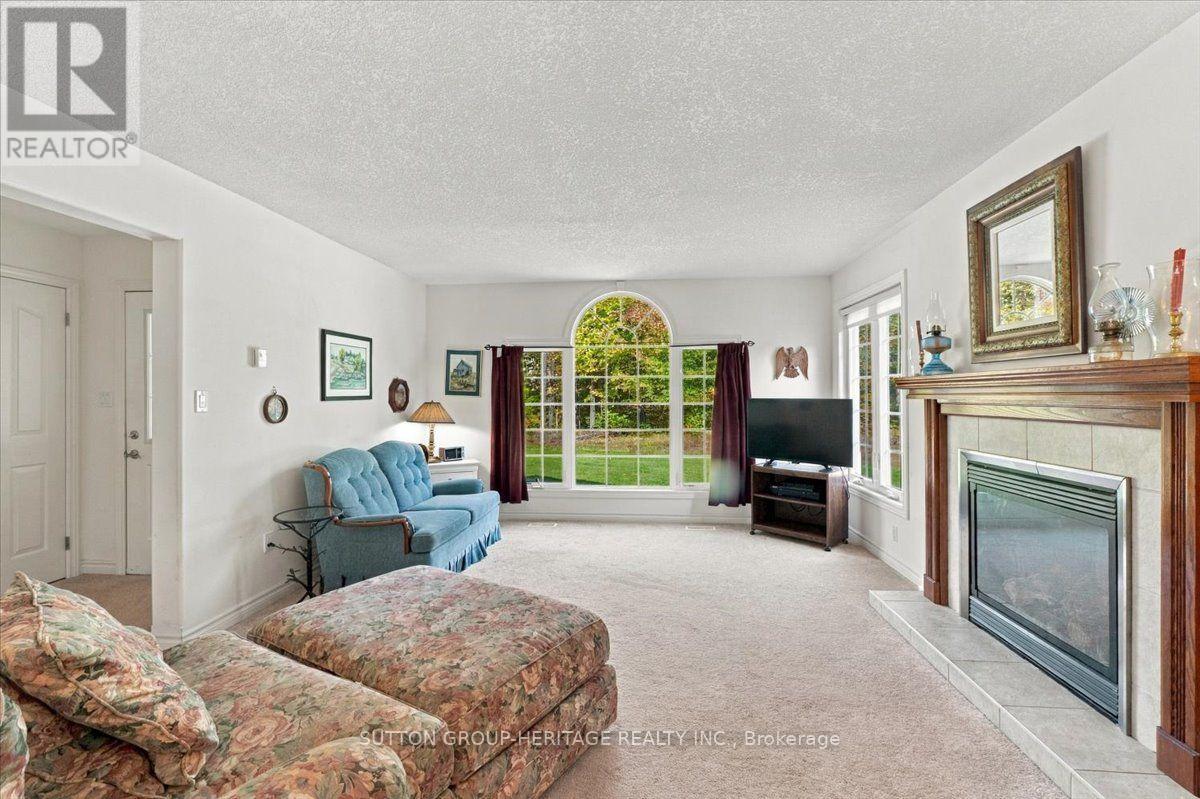 4330 Boundary Road Property Photo 6