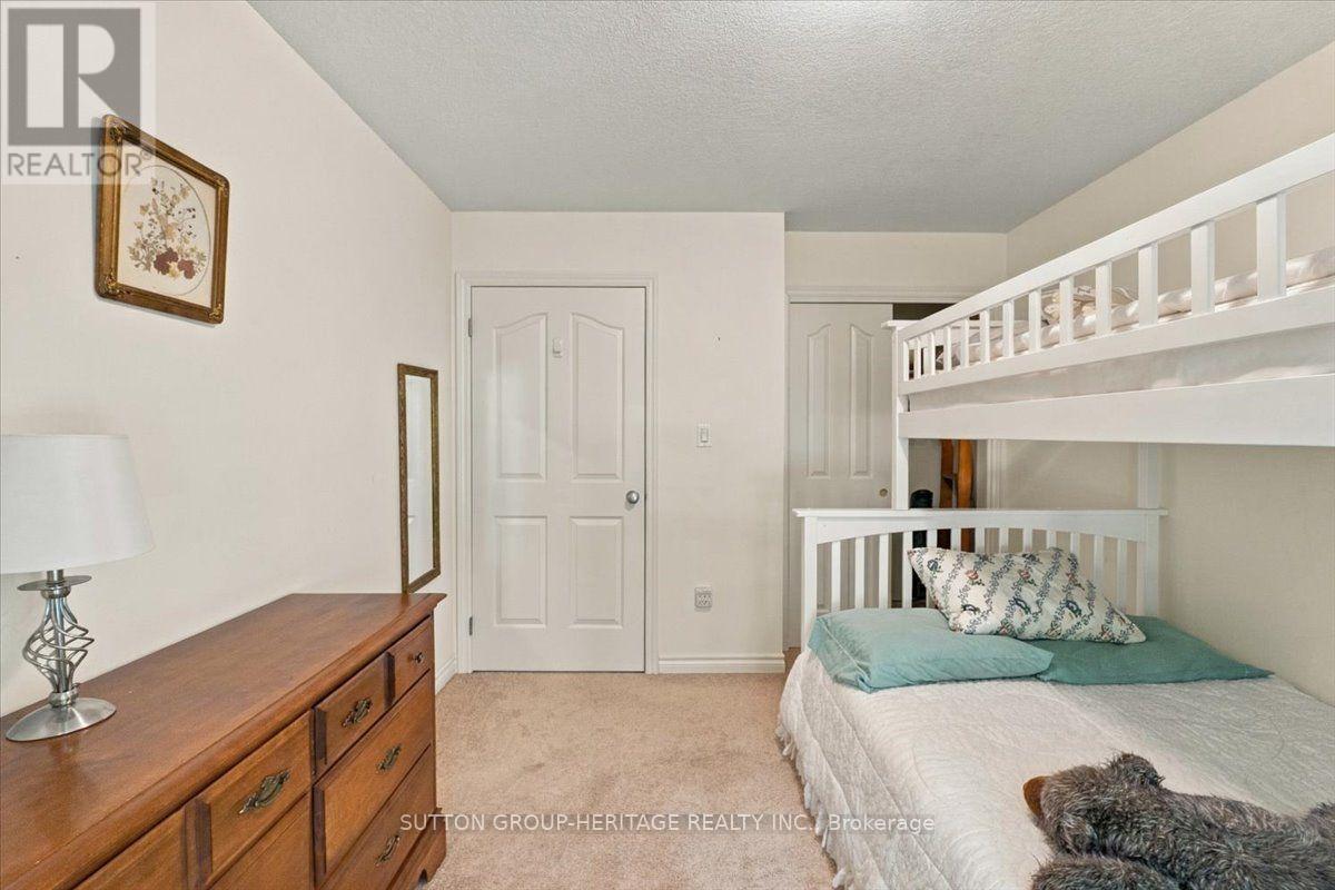 4330 Boundary Road Property Photo 17