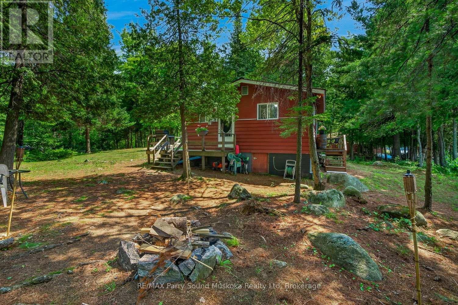 3 Robinson Road Property Photo 35
