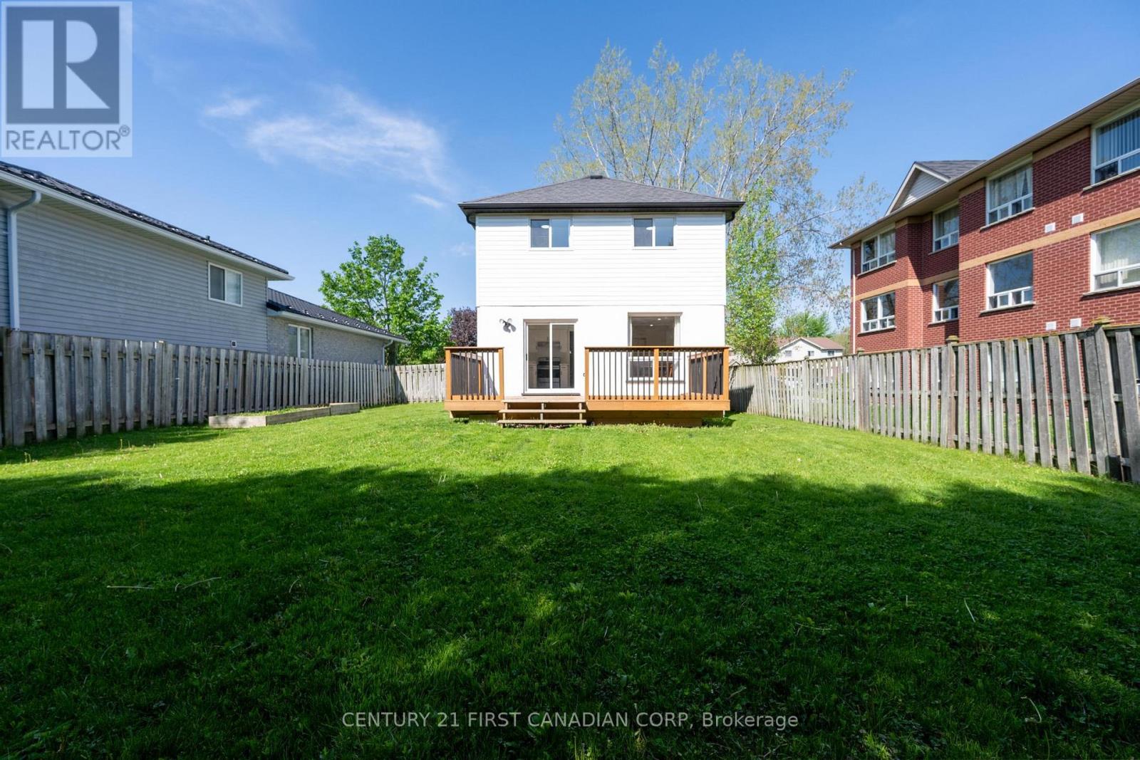 168 Gibson Crescent Property Photo 32