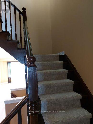 16 Magnificent Way Property Photo 8
