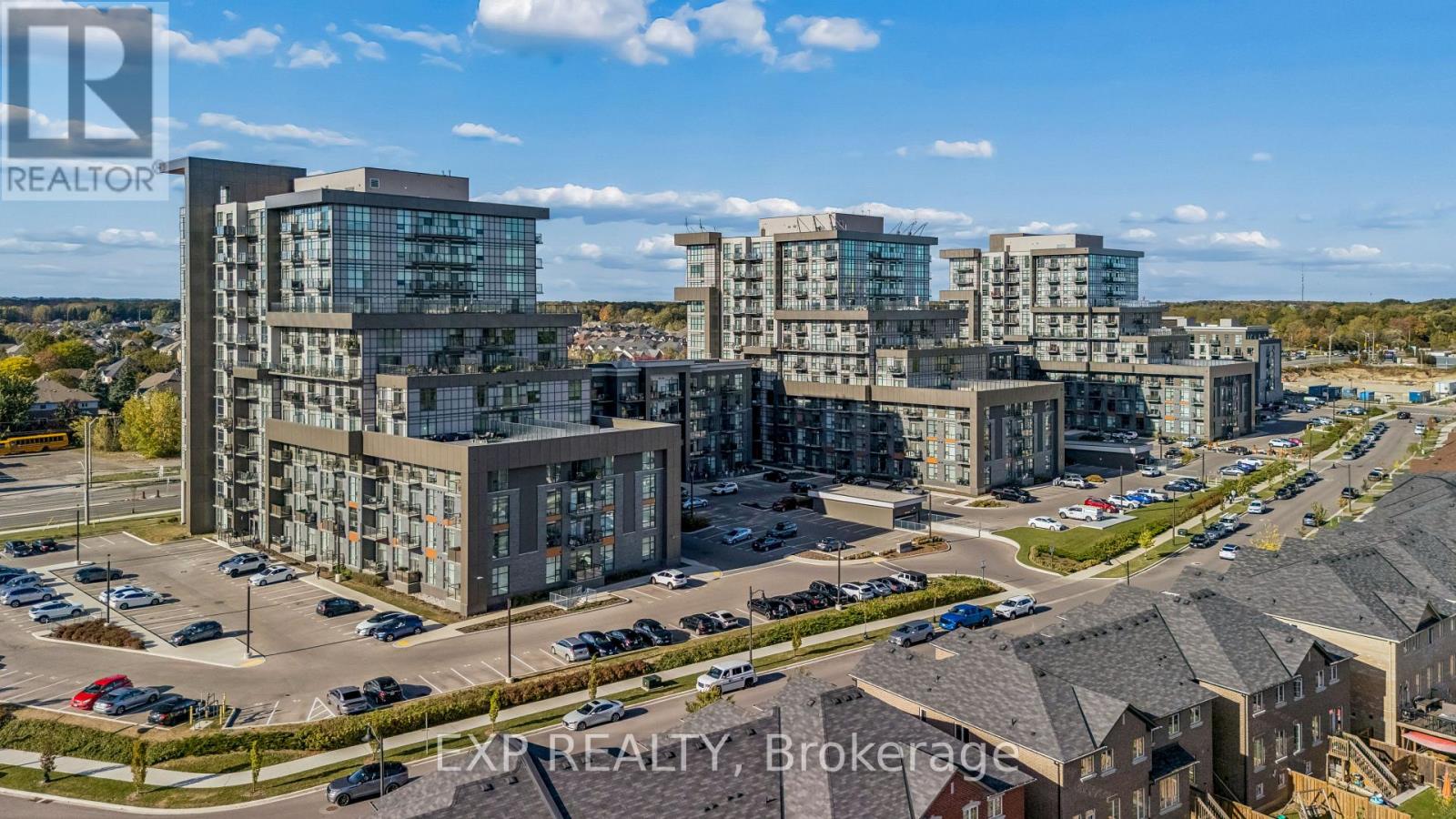1005 - 450 Dundas Street E Property Photo 2