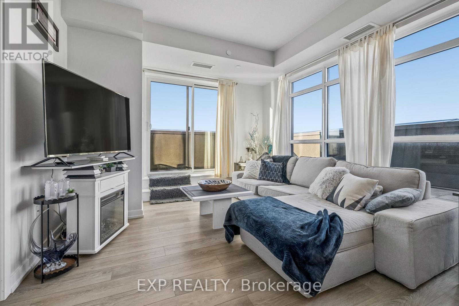 1005 - 450 Dundas Street E Property Photo 17