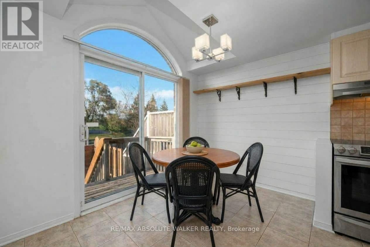 6376 Sablewood Place Property Photo 14