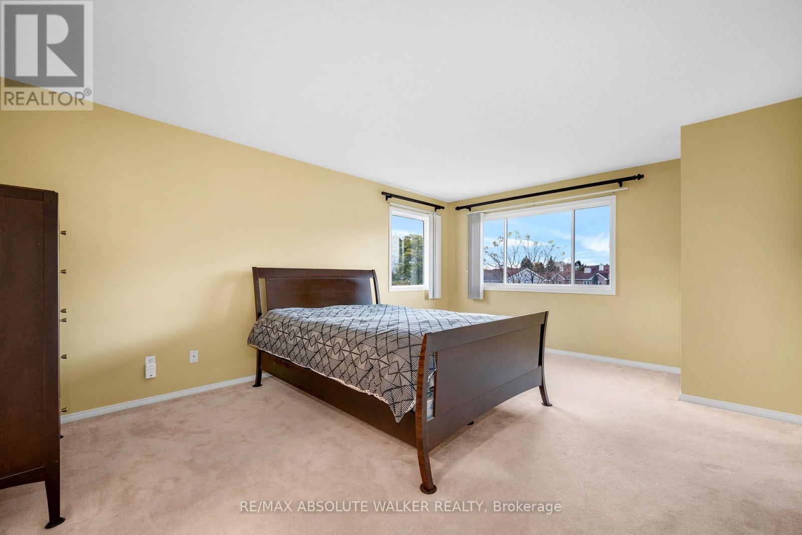 6376 Sablewood Place Property Photo 18