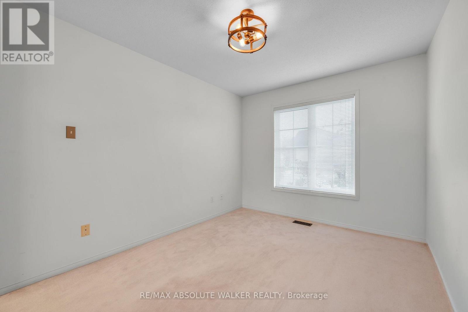 6376 Sablewood Place Property Photo 25