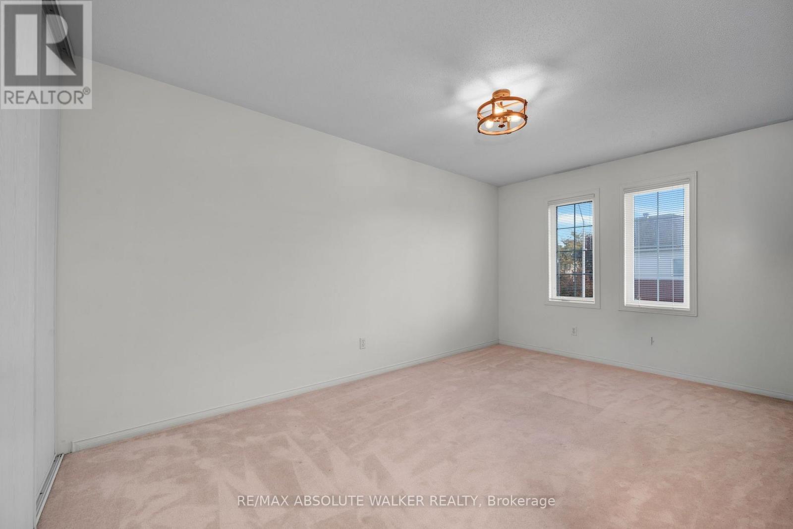 6376 Sablewood Place Property Photo 28