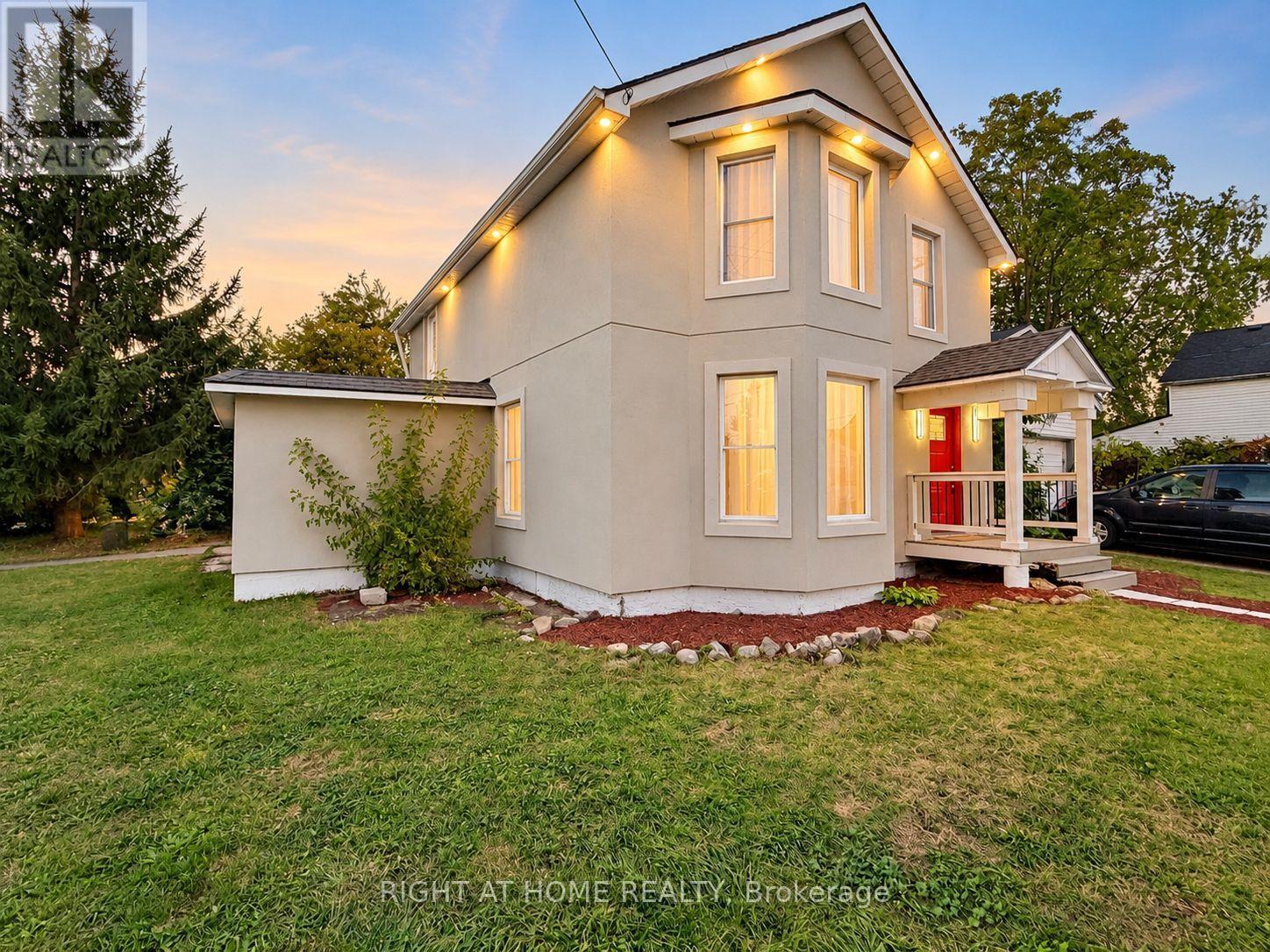 144 Waterloo Street Property Photo 2