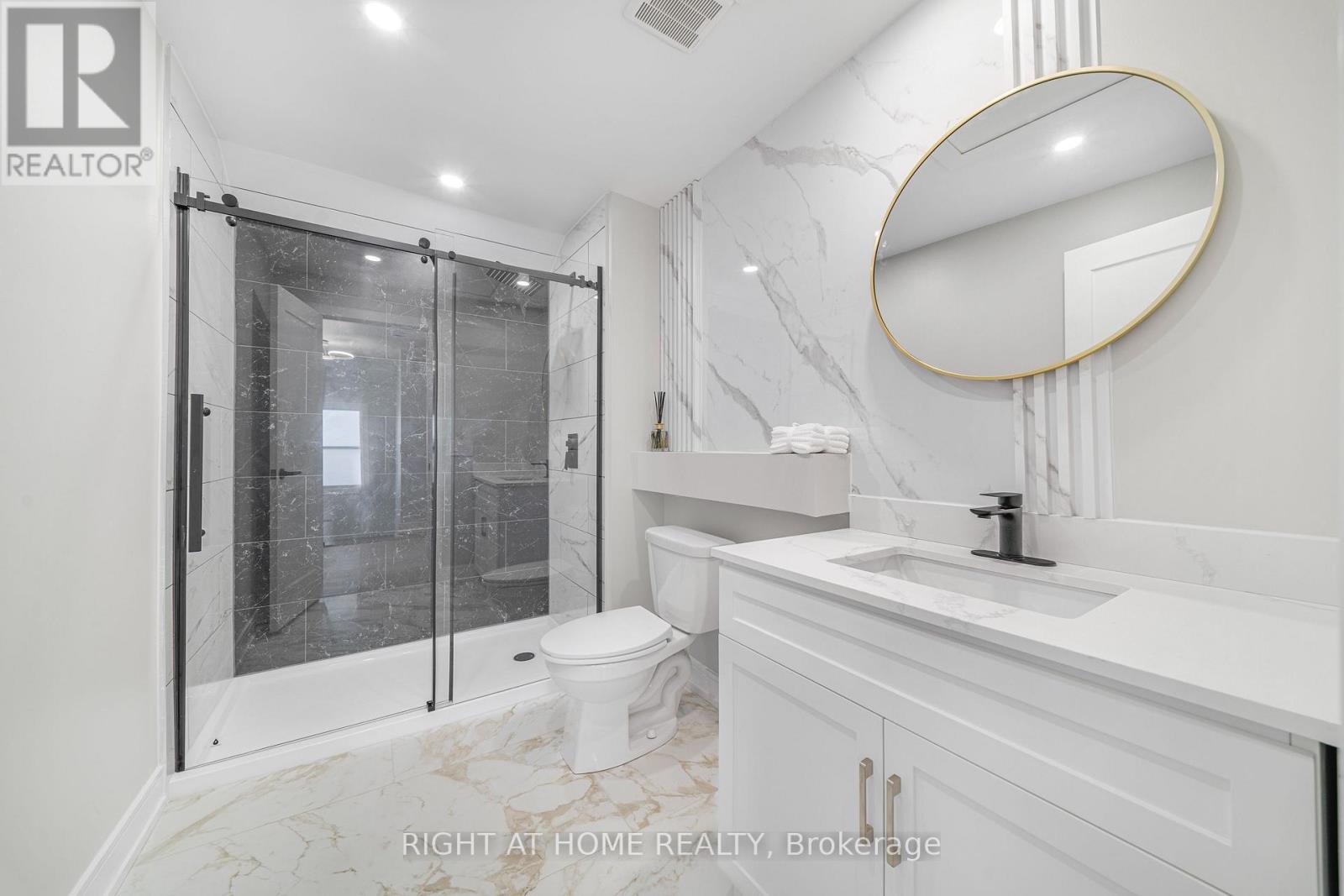 144 Waterloo Street Property Photo 27