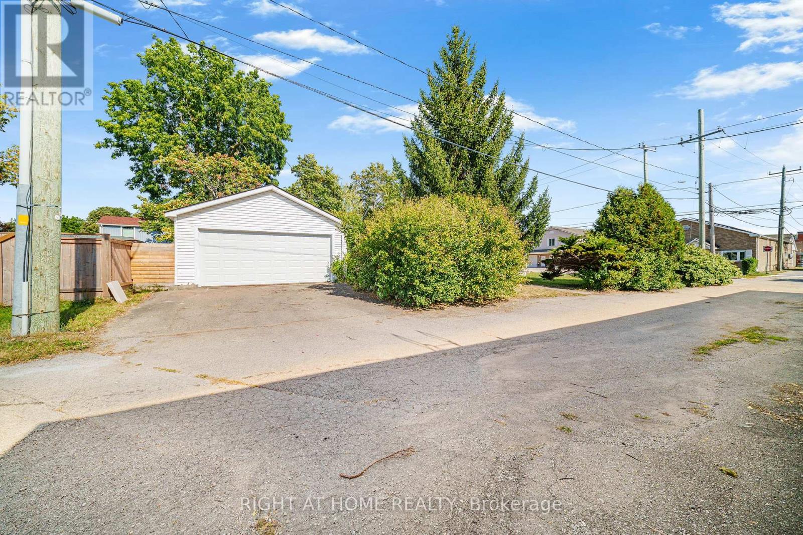 144 Waterloo Street Property Photo 34